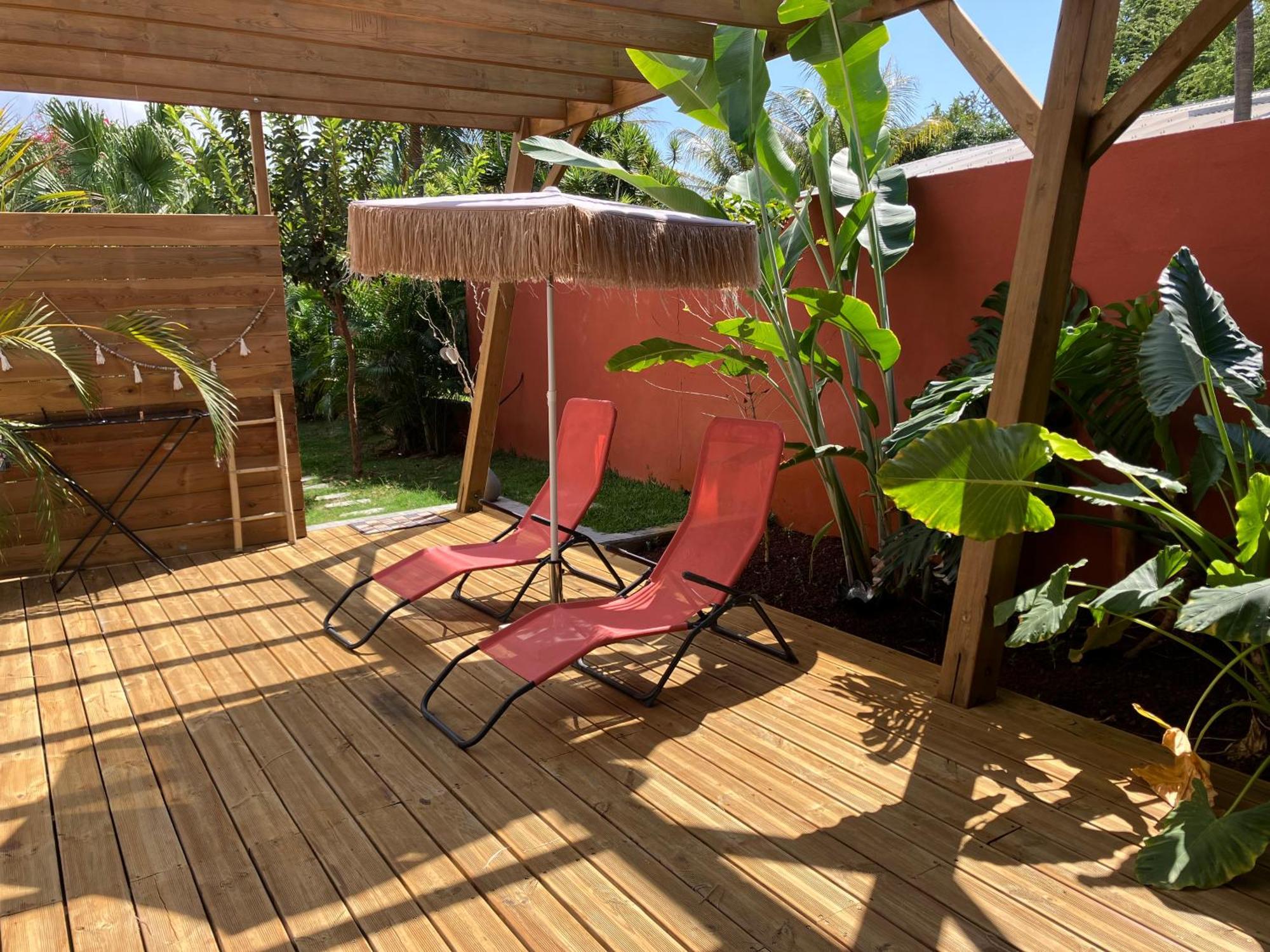 Kazacoco Bungalow A 5 Min A Pieds Du Lagon La Saline Le Bains Dış mekan fotoğraf